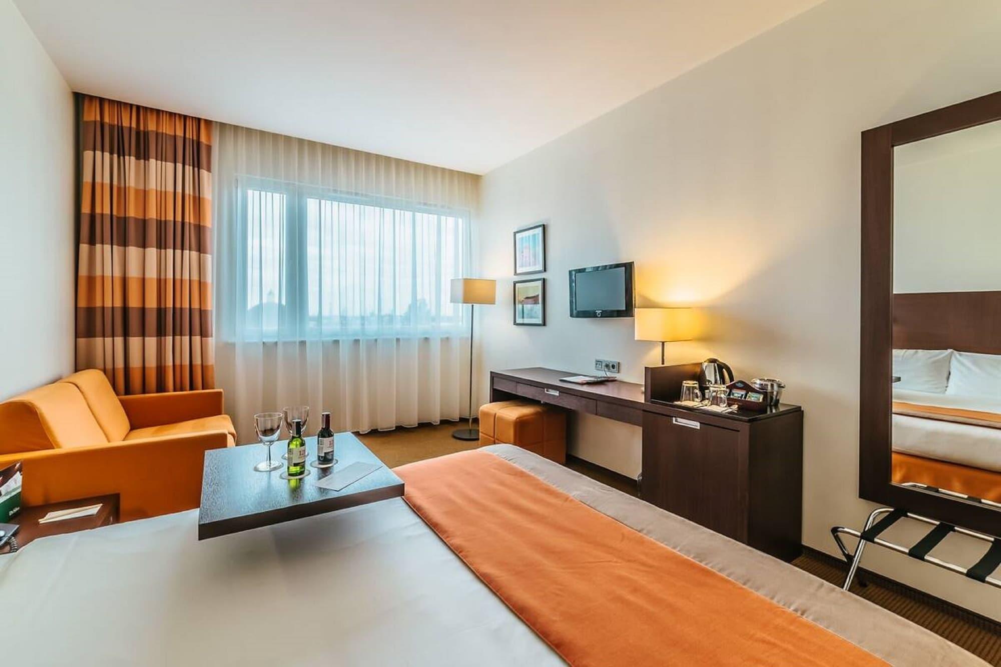 Desilva Warszawa Piaseczno 호텔 피아세츠노 외부 사진